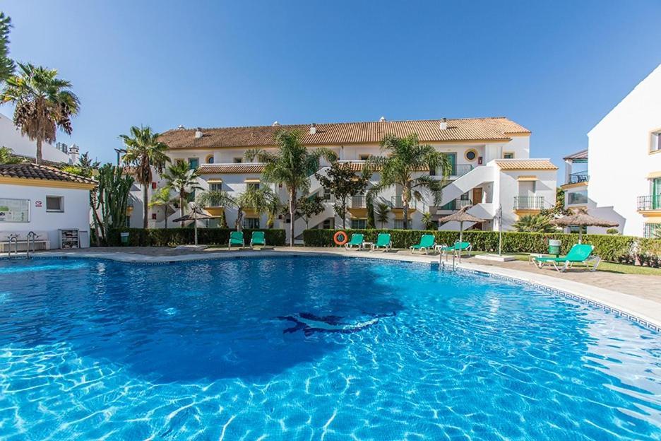 Estrelicia II Lägenhet Marbella Exteriör bild