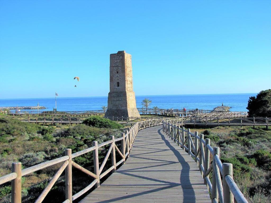 Estrelicia II Lägenhet Marbella Exteriör bild