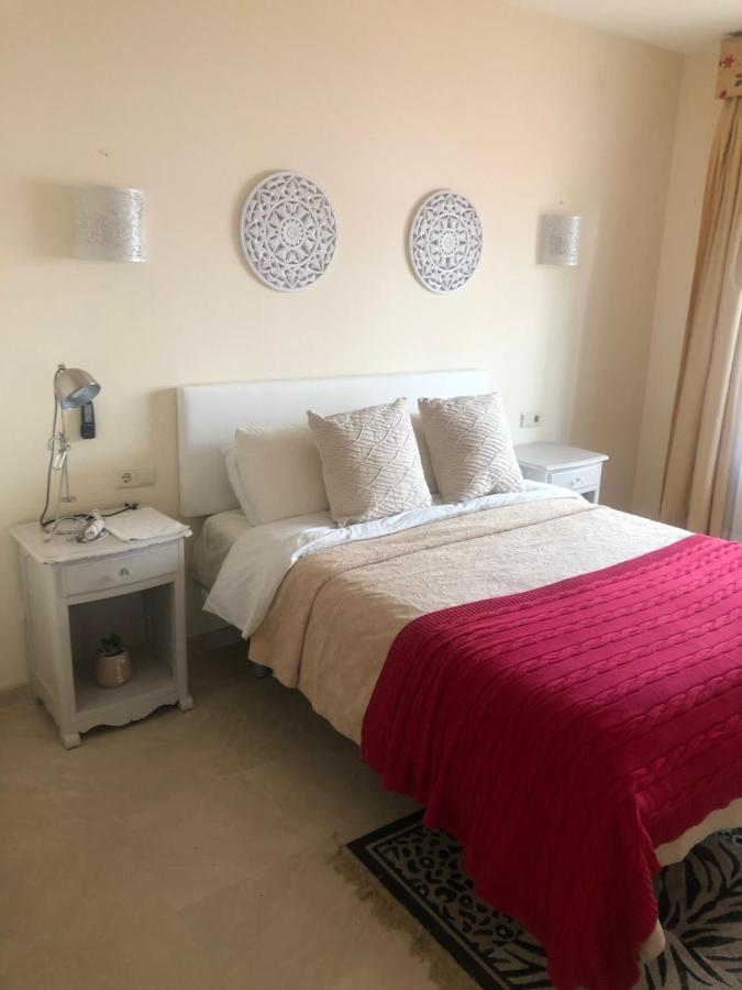 Estrelicia II Lägenhet Marbella Exteriör bild